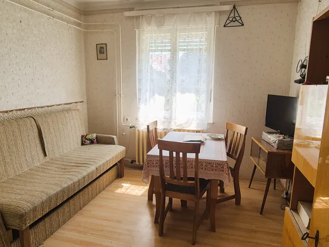 Eladó ház Kecskemét, Petőfiváros 110 nm