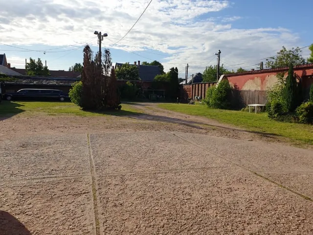 Eladó kereskedelmi és ipari ingatlan Kecskemét, Belváros 536 nm