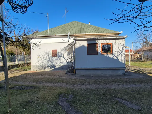 Eladó ház Kecskemét, Petőfiváros 110 nm