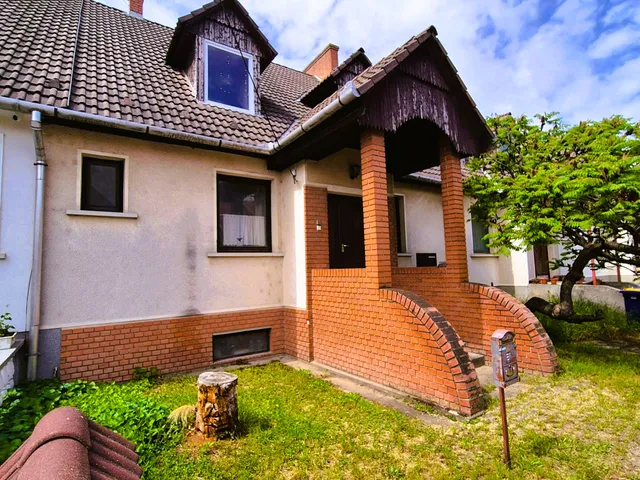 Eladó ház Lajosmizse 142 nm