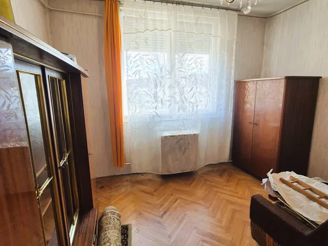 Eladó lakás Kecskemét, Belváros, Rávágy tér 54 nm