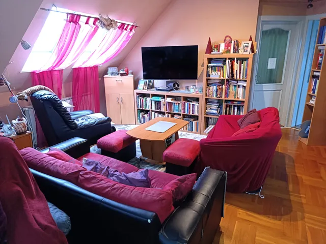 Eladó lakás Kecskemét, Máriaváros 118 nm