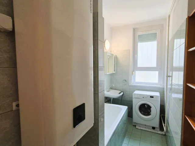 Eladó lakás Kecskemét, Széchenyiváros 54 nm