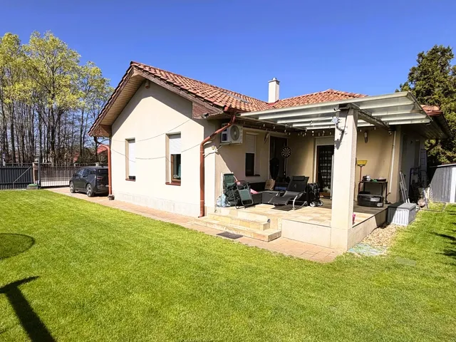 Eladó ház Kecskemét, Kadafalva 100 nm