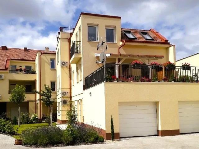 Eladó lakás Kecskemét, Belváros 80 nm