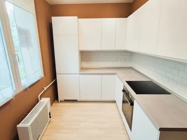 Eladó lakás Kecskemét, Széchenyiváros 34 nm