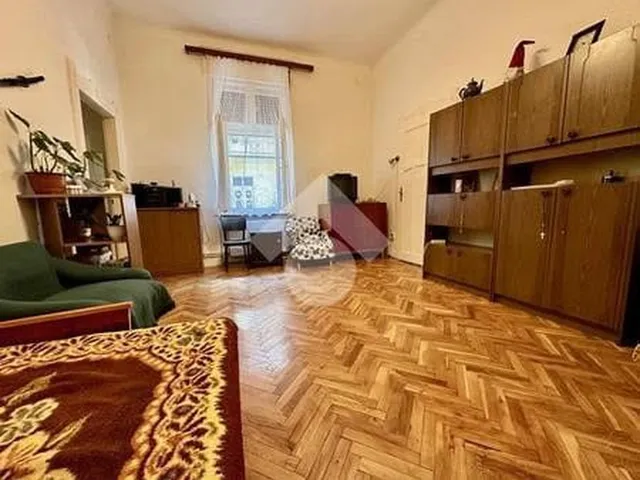 Eladó lakás Budapest II. kerület, Országút 70 nm