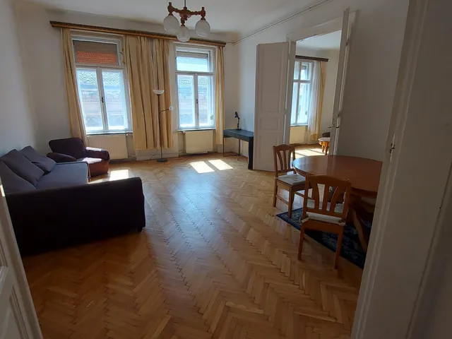 Eladó lakás Budapest VIII. kerület, Palotanegyed 120 nm