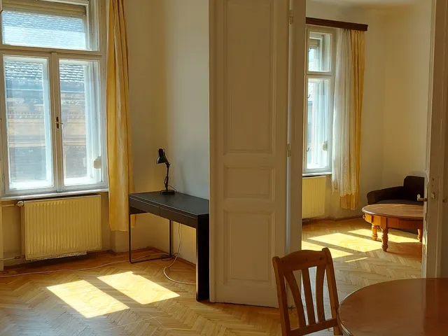 Eladó lakás Budapest VIII. kerület, Palotanegyed, Bródy Sándor utca 120 nm