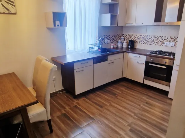 Kiadó lakás Budapest XIV. kerület, Törökőr 62 nm