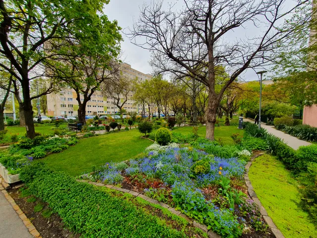 Eladó lakás Budapest XIV. kerület, Rákosfalva, Ond vezér park  46 nm