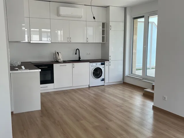 Kiadó lakás Budapest III. kerület, Csillaghegy, Pusztakúti út 12 69 nm