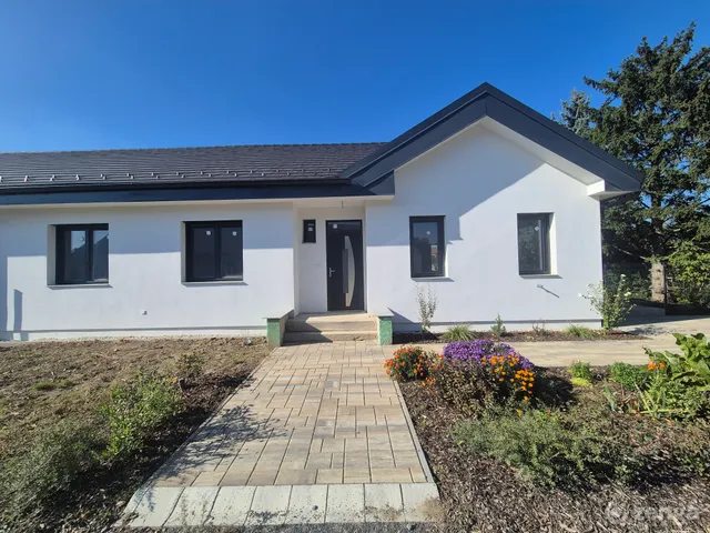 Eladó ház Szombathely, Újperint 89 nm