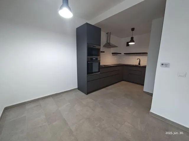 Kiadó lakás Miskolc, Belváros 54 nm