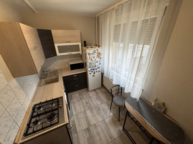 Eladó lakás Miskolc, Avas 64 nm
