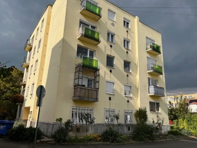 Eladó lakás Miskolc, Győri kapu 25 nm