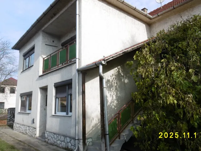 Eladó ház Miskolc 260 nm