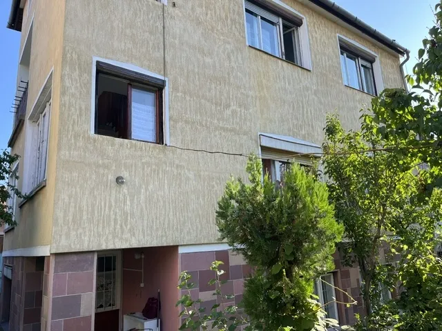 Eladó ház Miskolc, Csabai kapu 235 nm