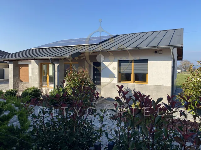 Eladó ház Balatonkeresztúr 160 nm