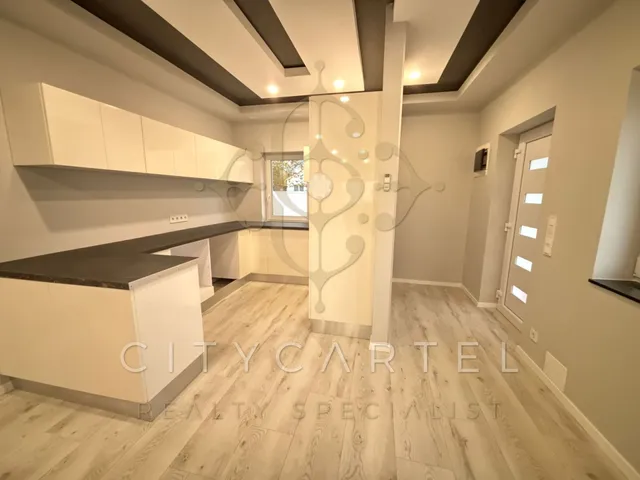Eladó ház Siófok, Szabadifürdő 138 nm