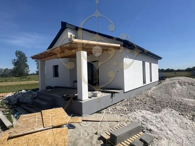 Eladó ház Balatonlelle 88 nm