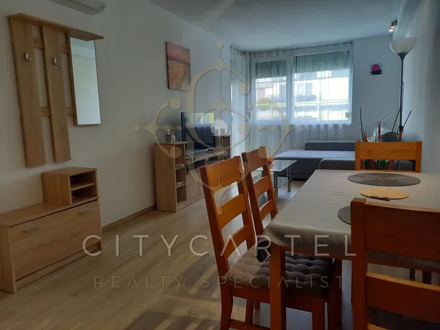 Eladó lakás Siófok, Ezüstpart 42 nm