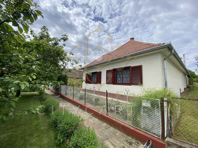 Eladó ház Szőlősgyörök 100 nm