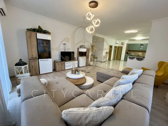 Eladó lakás Balatonboglár 120 nm