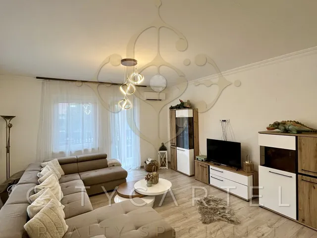 Eladó lakás Balatonboglár 120 nm