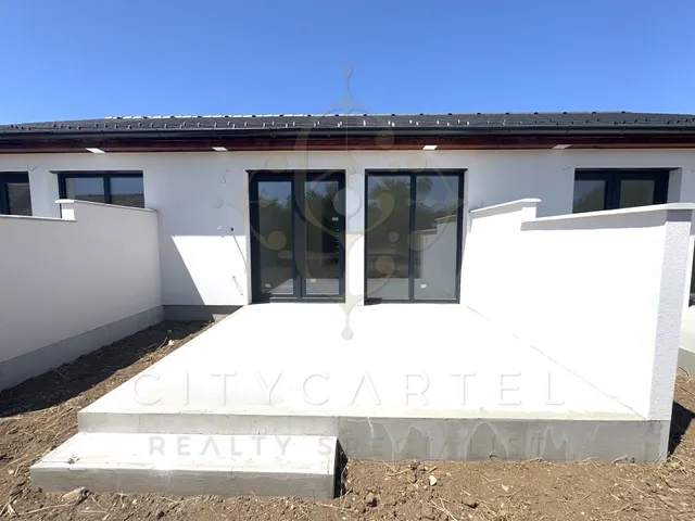 Eladó ház Balatonlelle 54 nm