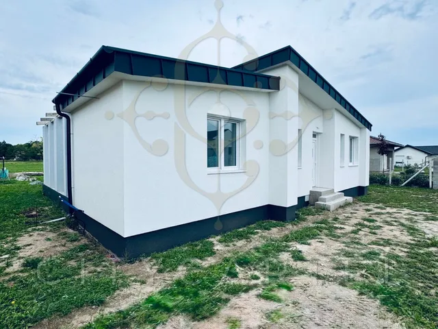 Eladó ház Siófok, Fokihegy 90 nm
