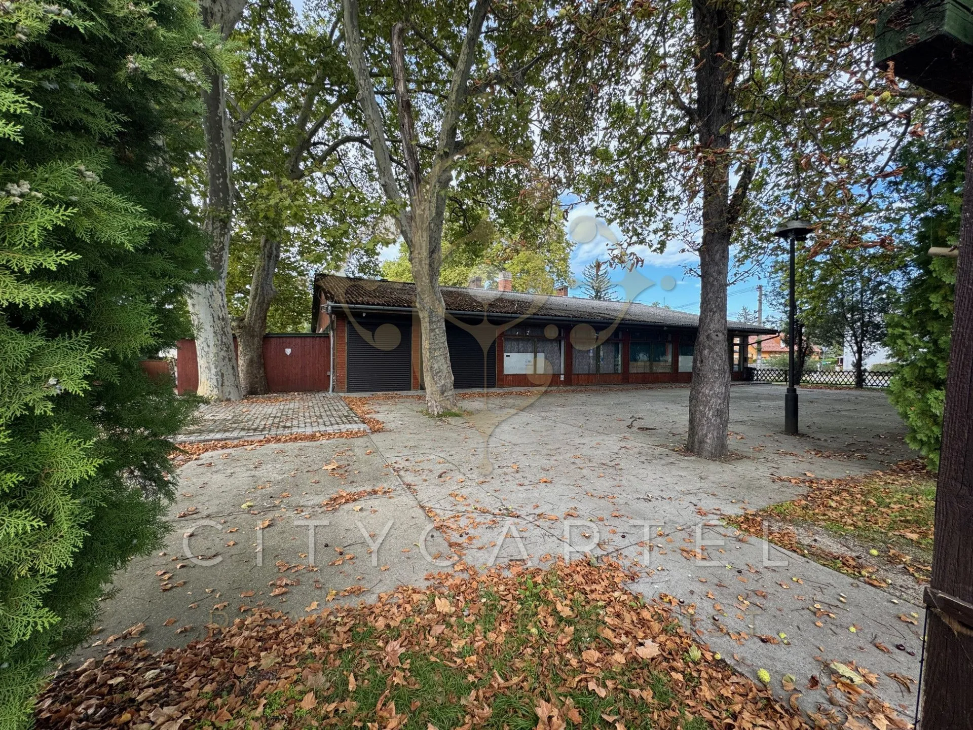 Eladó építési telek, Balatonfenyves - Több