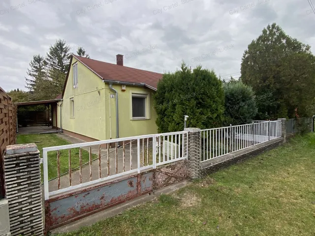 Kiadó ház Balatonfenyves 65 nm