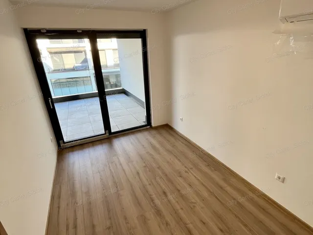 Eladó lakás Balatonszemes 82 nm