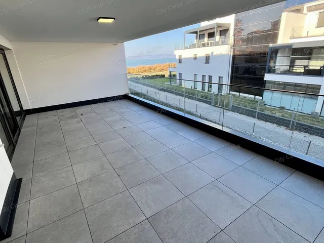 Eladó lakás Balatonszemes 84 nm