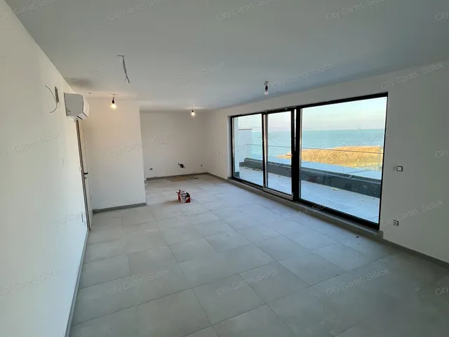 Eladó lakás Balatonszemes 110 nm