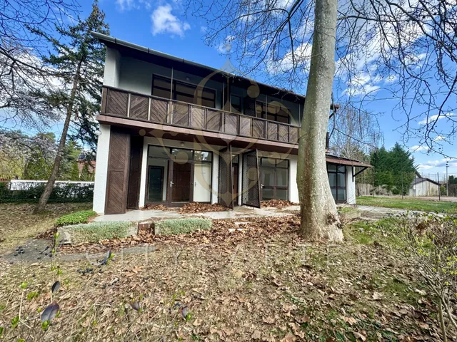 Eladó üdülő és hétvégi ház Balatonlelle 650 nm