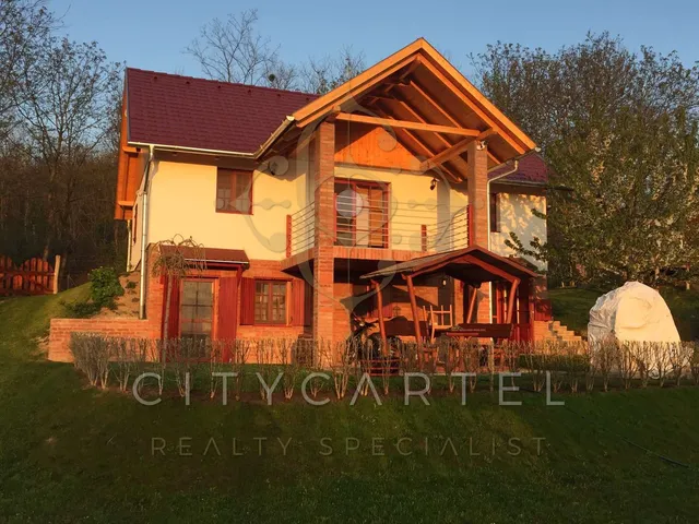 Eladó üdülő és hétvégi ház Szőlősgyörök 200 nm