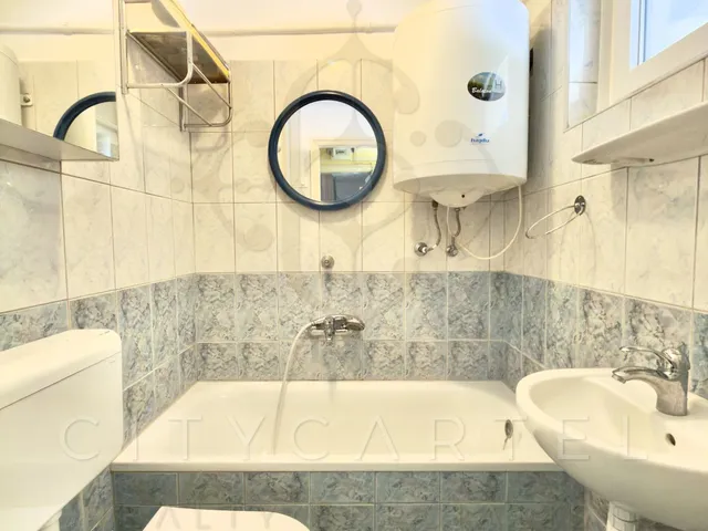 Eladó üdülő és hétvégi ház Balatonlelle 32 nm