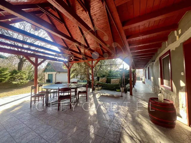 Eladó ház Somogybabod 180 nm