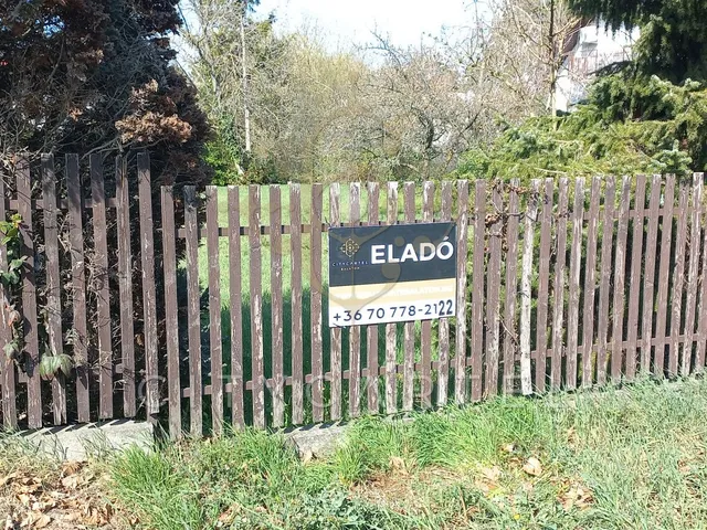 Eladó telek Balatonföldvár 594 nm