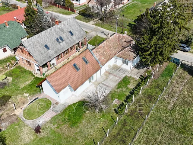 Eladó ház Balatonlelle 154 nm