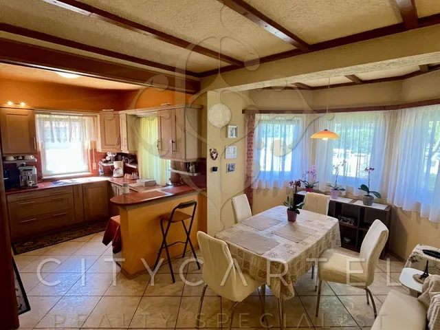 Eladó ház Balatonlelle 380 nm