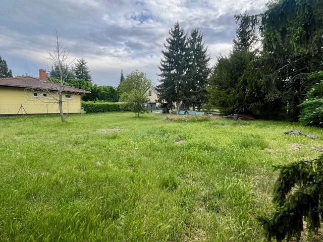 Eladó telek Balatonlelle 848 nm
