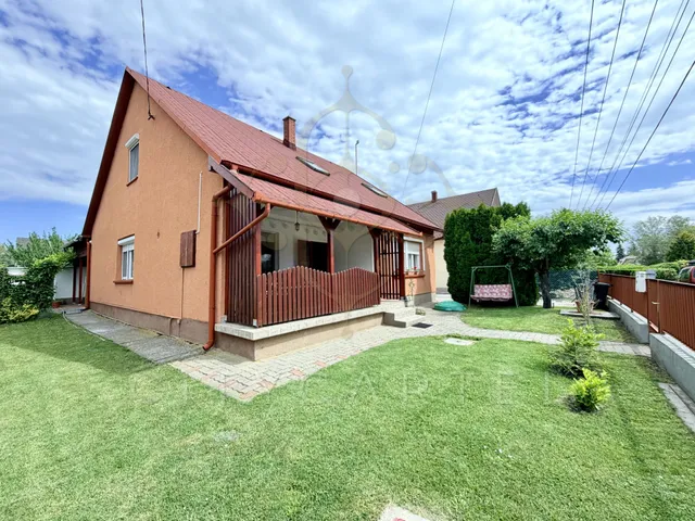 Eladó ház Balatonboglár, Jankovichtelep 150 nm