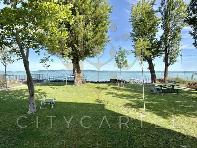 Eladó nyaraló Balatonlelle 24 nm