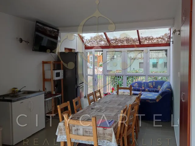 Eladó ház Balatonszemes 300 nm