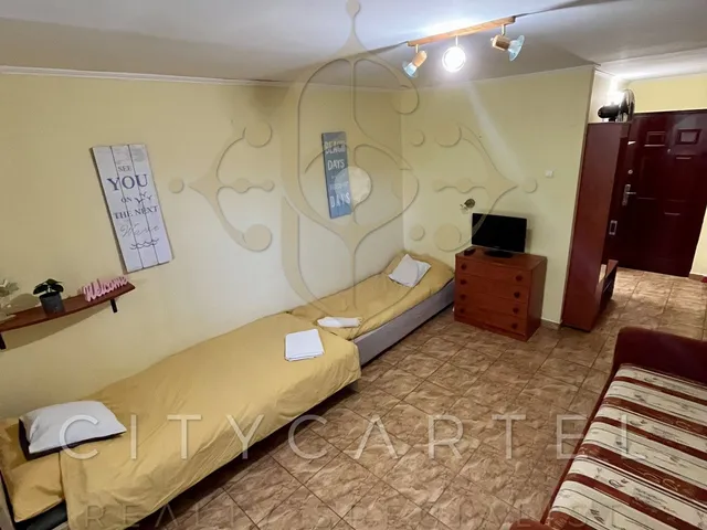 Eladó nyaraló Balatonlelle 31 nm