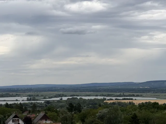 Eladó telek Fonyód 717 nm