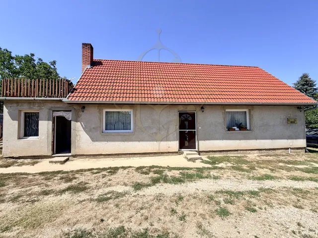 Eladó ház Látrány 100 nm